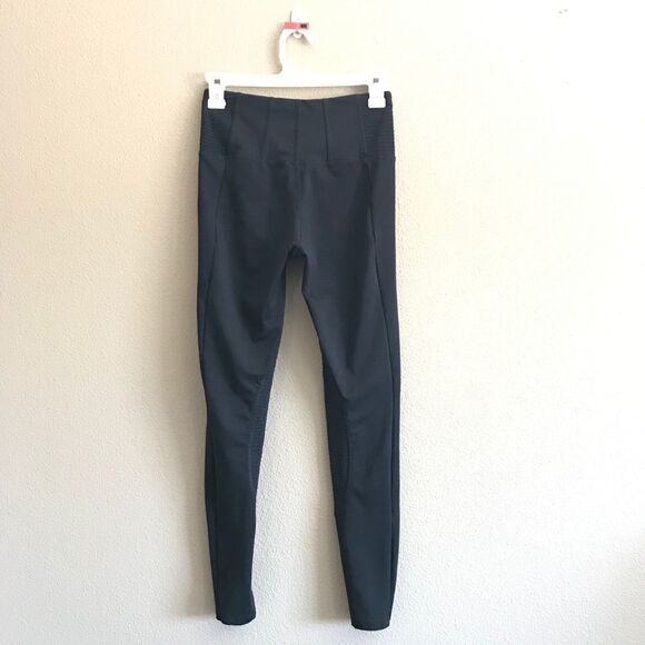FREE PEOPLE Black High Rise Leggings - size XS - Picture 4 of 5